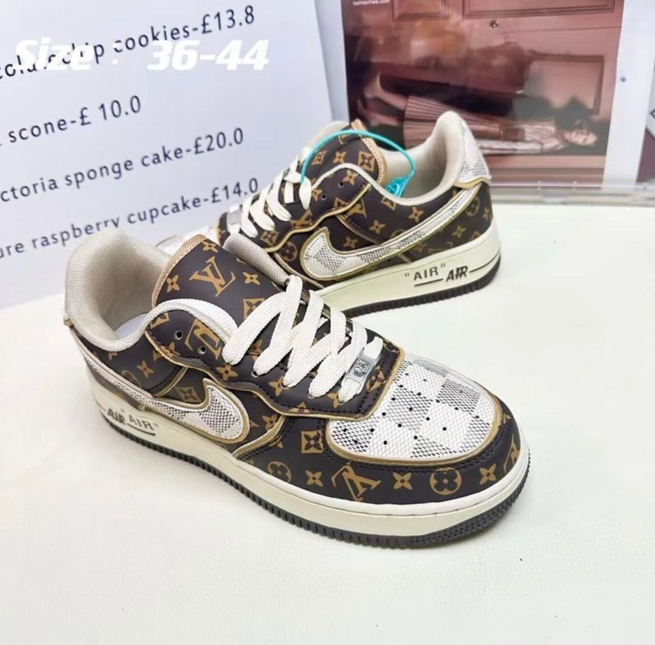Chaussure nikэ LV