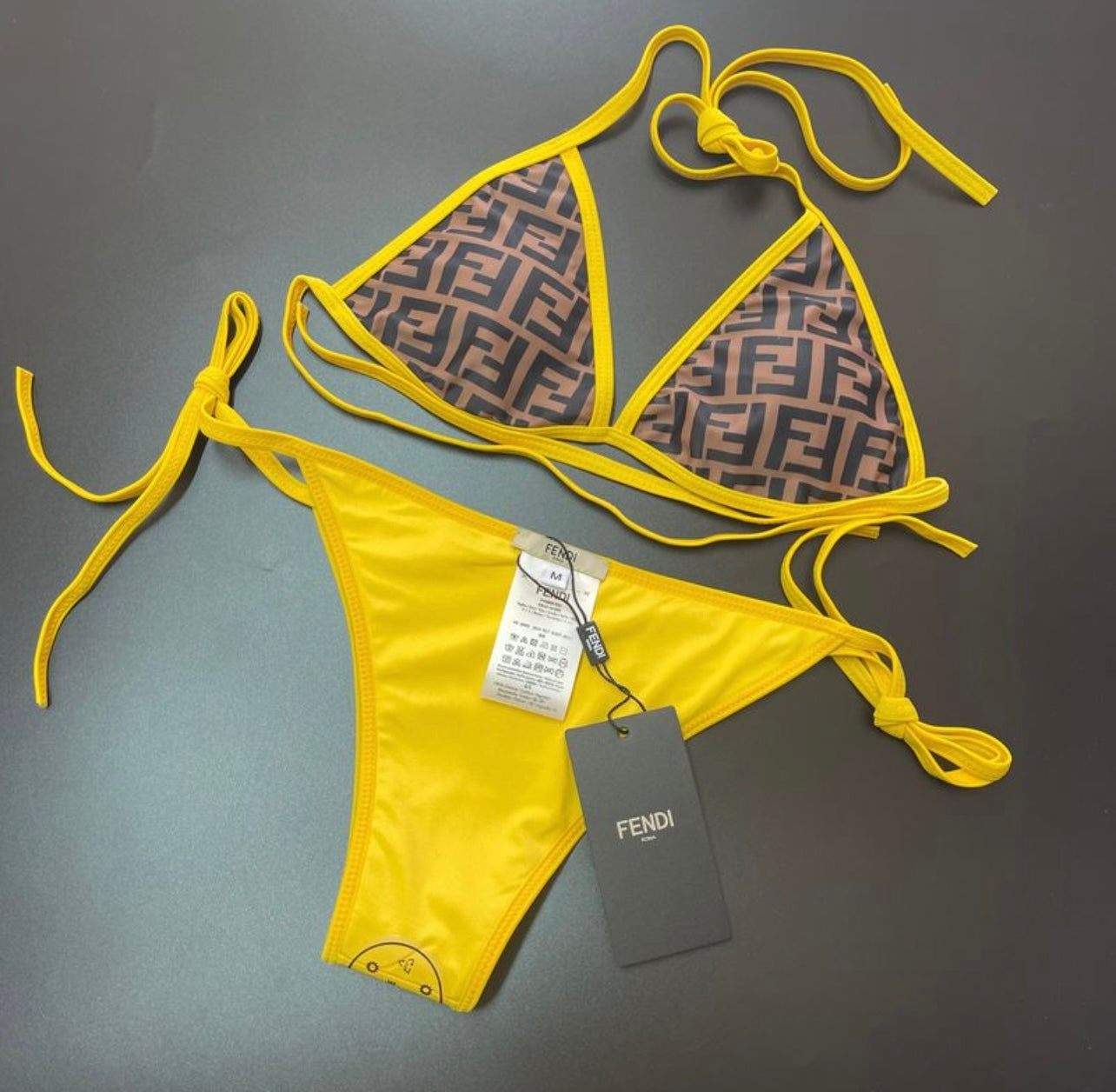 Maillot de piscine marque tendance