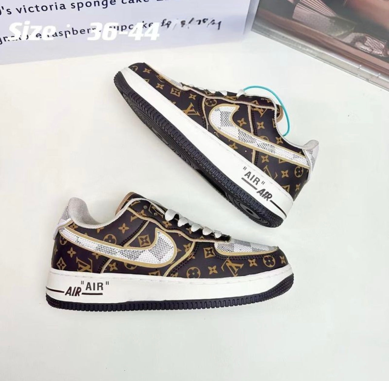 Chaussure nikэ LV