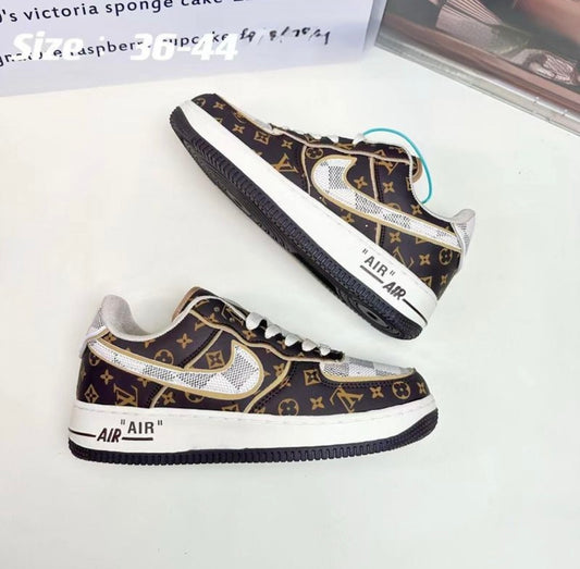 Chaussure nikэ LV